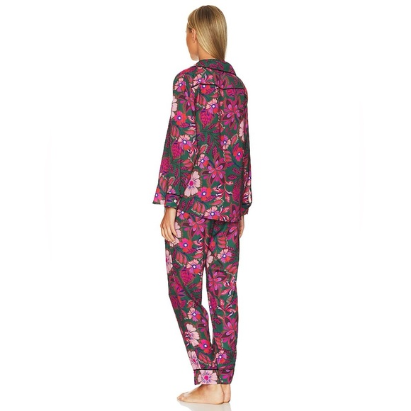 REVOLVE PLUSH Floral Pajama Set With Eye Mask Size Small - Picture 3 of 5